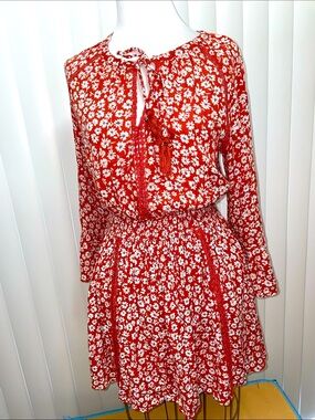 Women’s EUC AMERICAN RAG CIE Rust Red Floral Peasant Dress with Tassel Tie Sz M
